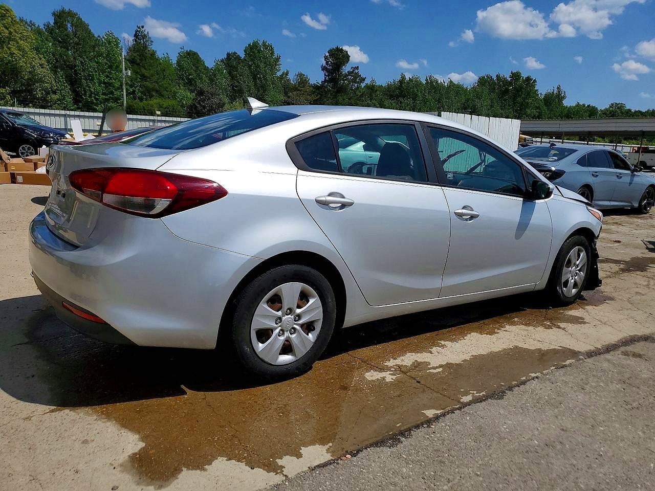 2017 KIA FORTE