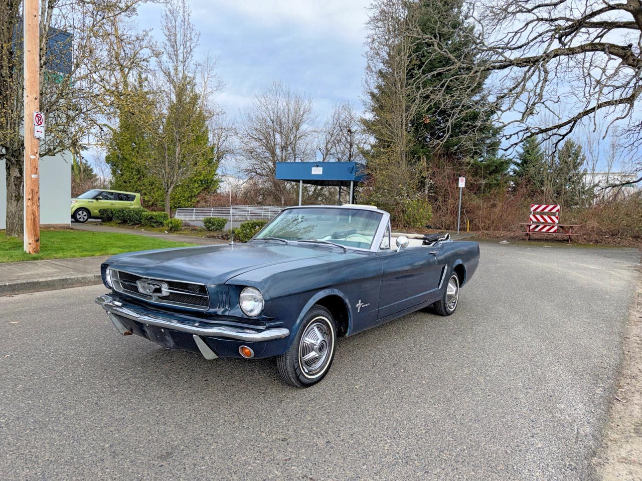 1965 FORD MUSTANG