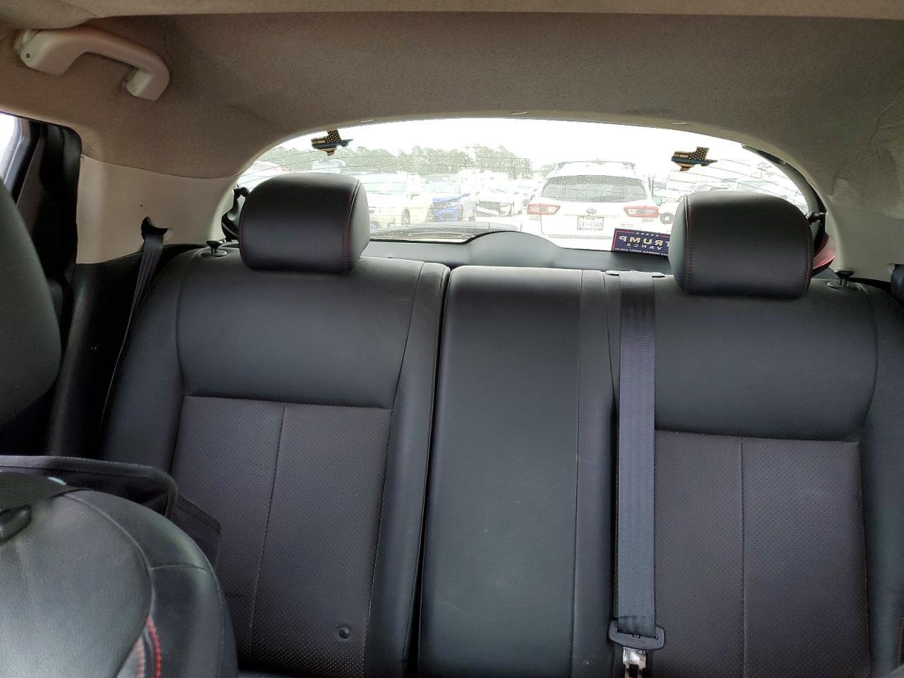 2013 NISSAN Juke