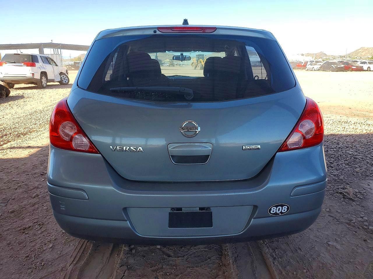 2012 NISSAN VERSA