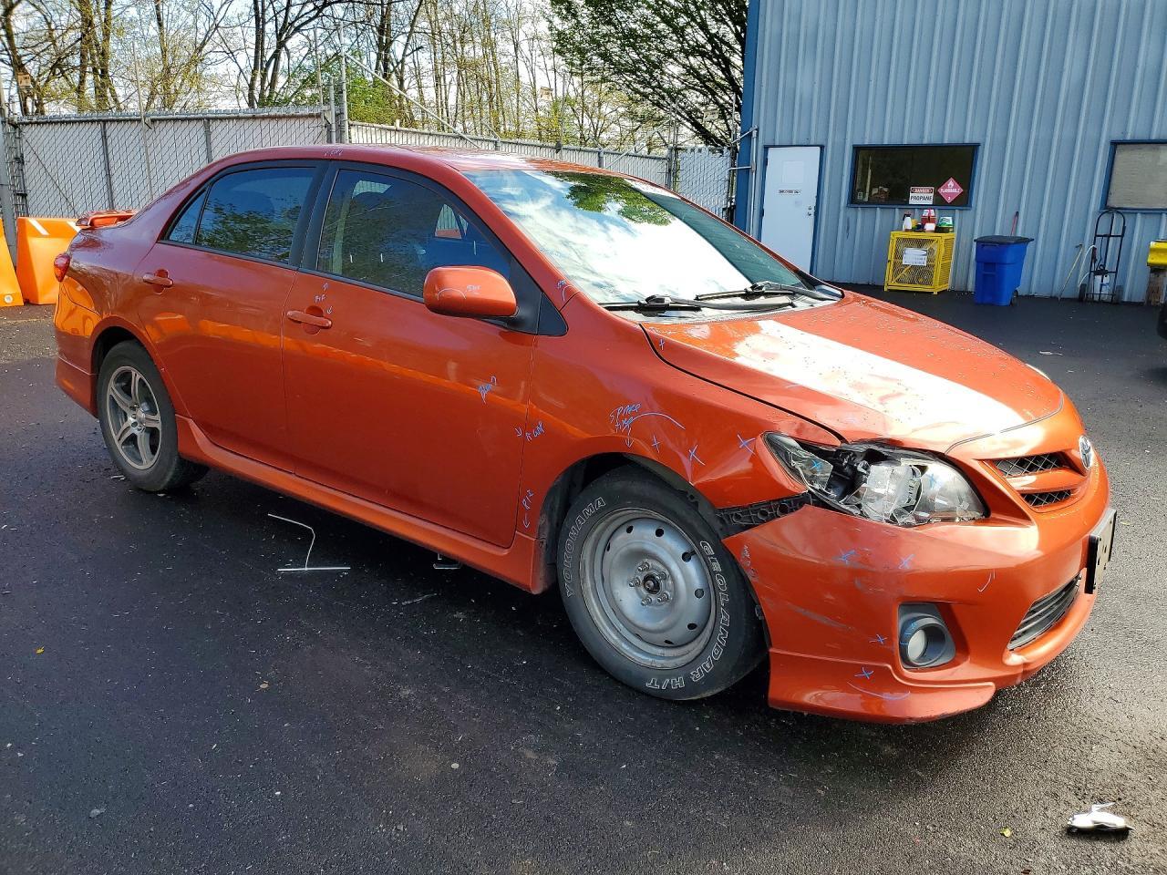 2013 TOYOTA COROLLA