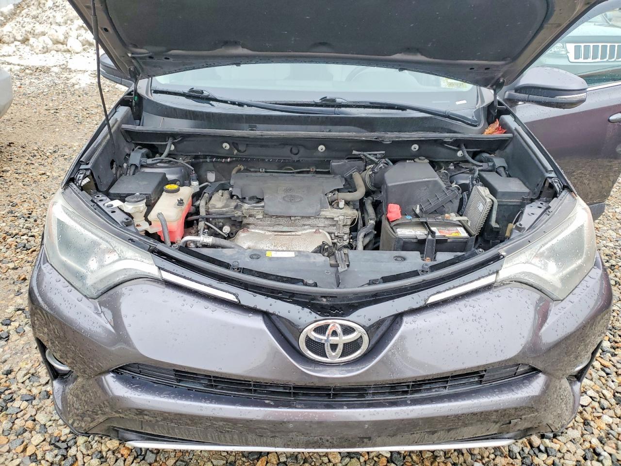 2016 TOYOTA RAV4