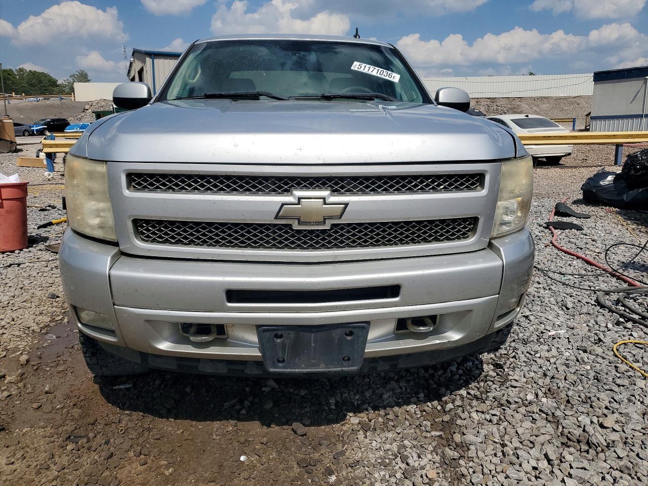 2011 CHEVROLET Silverado