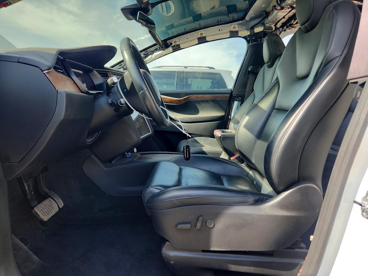 2020 TESLA MODEL X