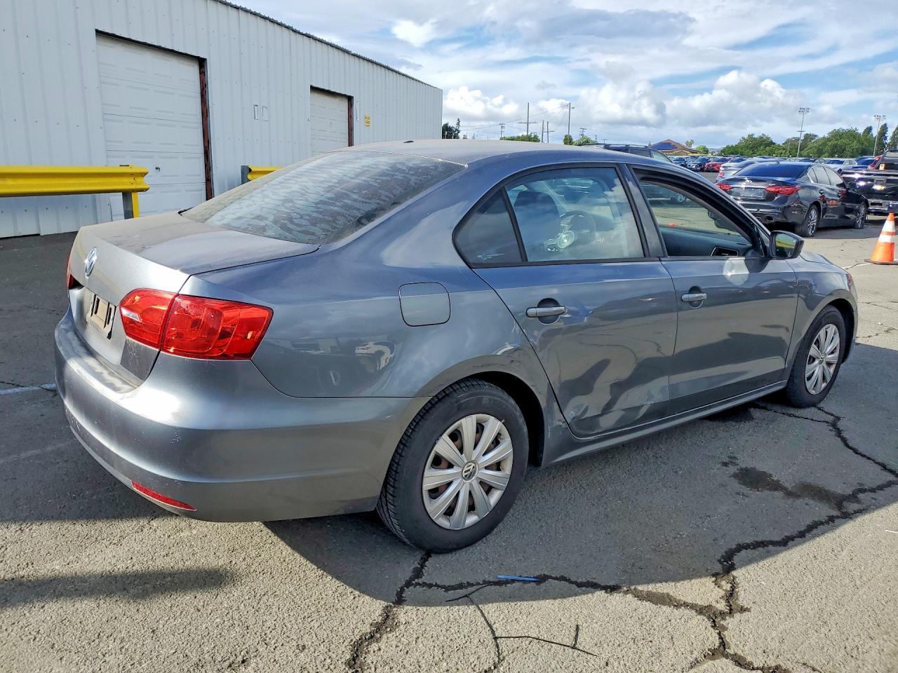2014 VOLKSWAGEN JETTA