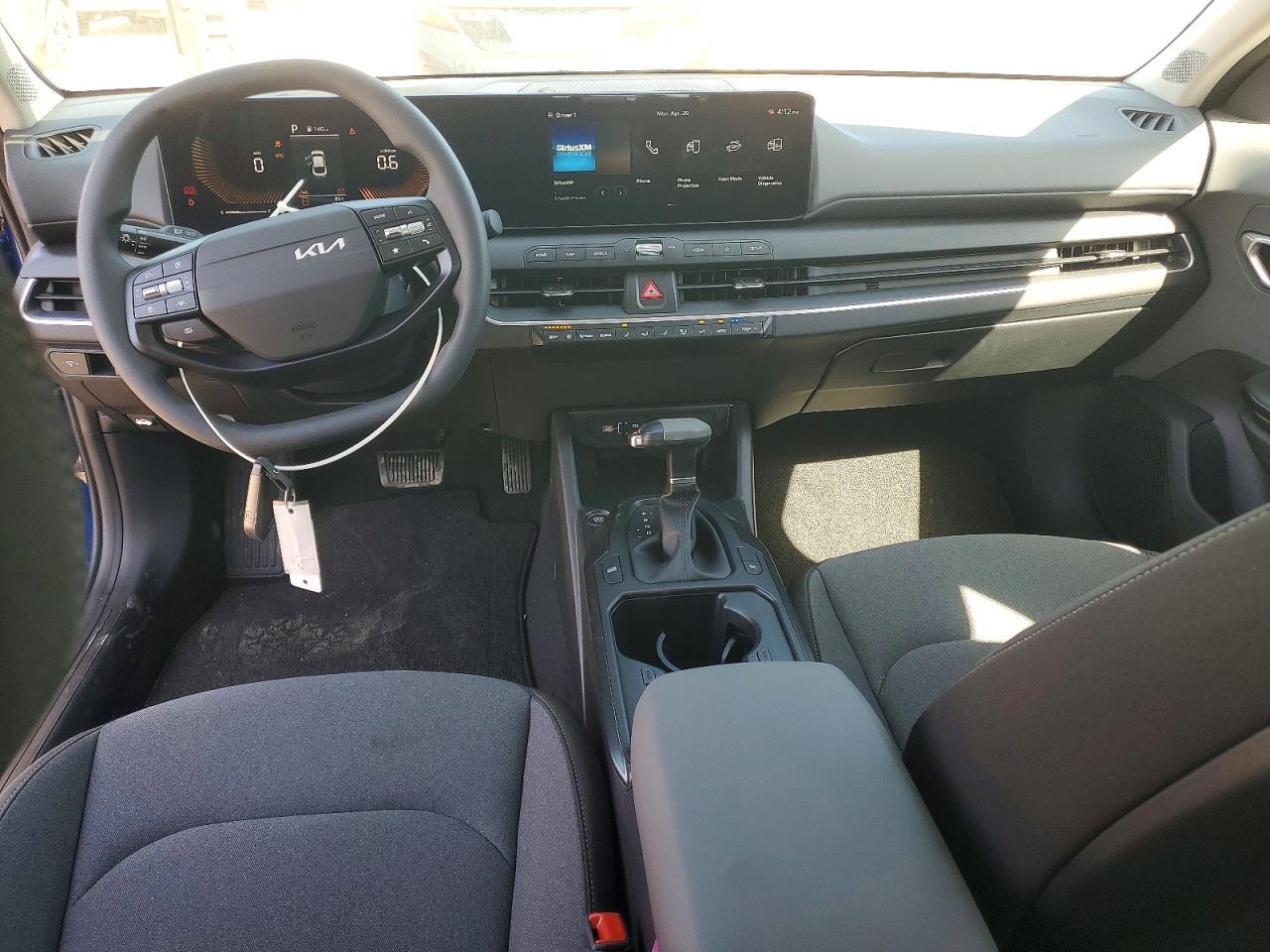 2025 KIA K4
