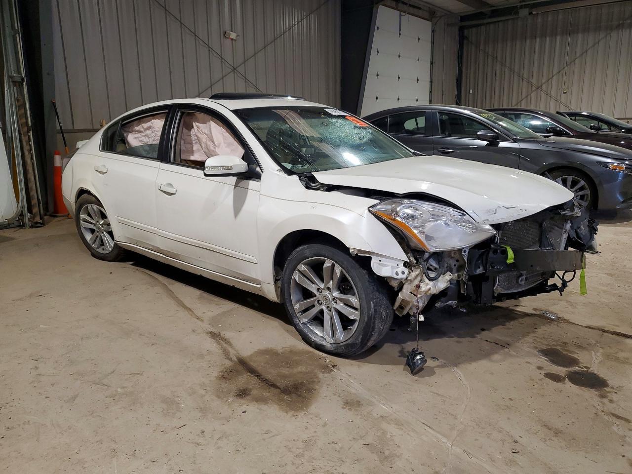 2012 NISSAN ALTIMA