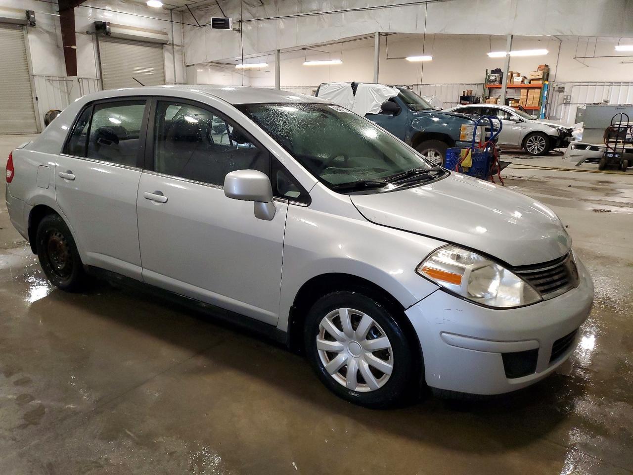 2007 NISSAN VERSA