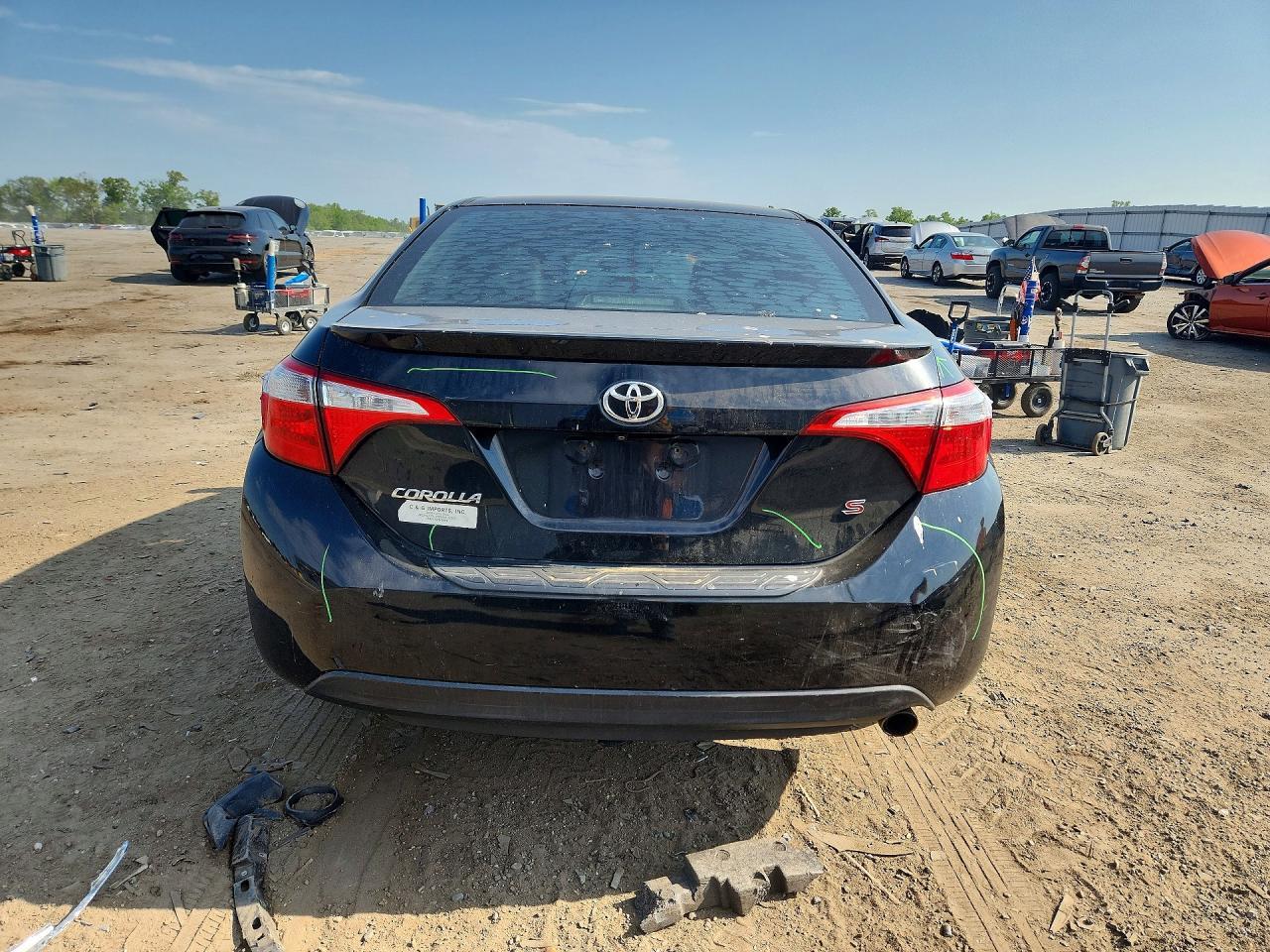 2015 TOYOTA COROLLA