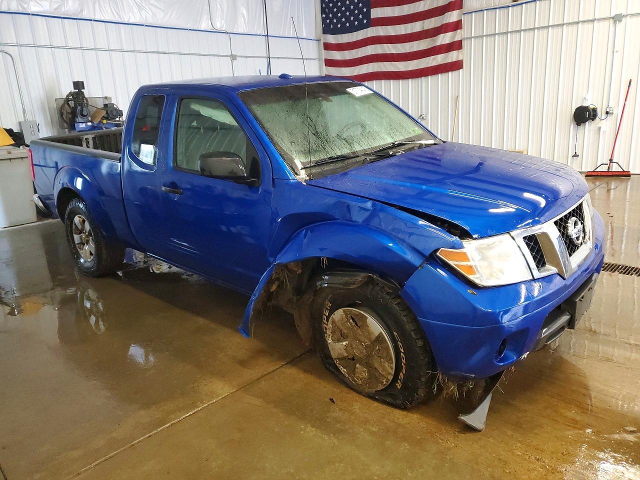 2013 NISSAN Frontier