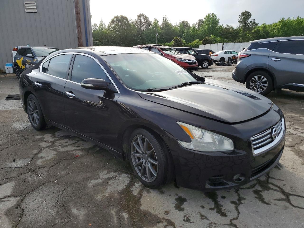 2014 NISSAN Maxima
