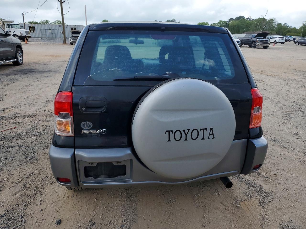 2003 TOYOTA RAV4