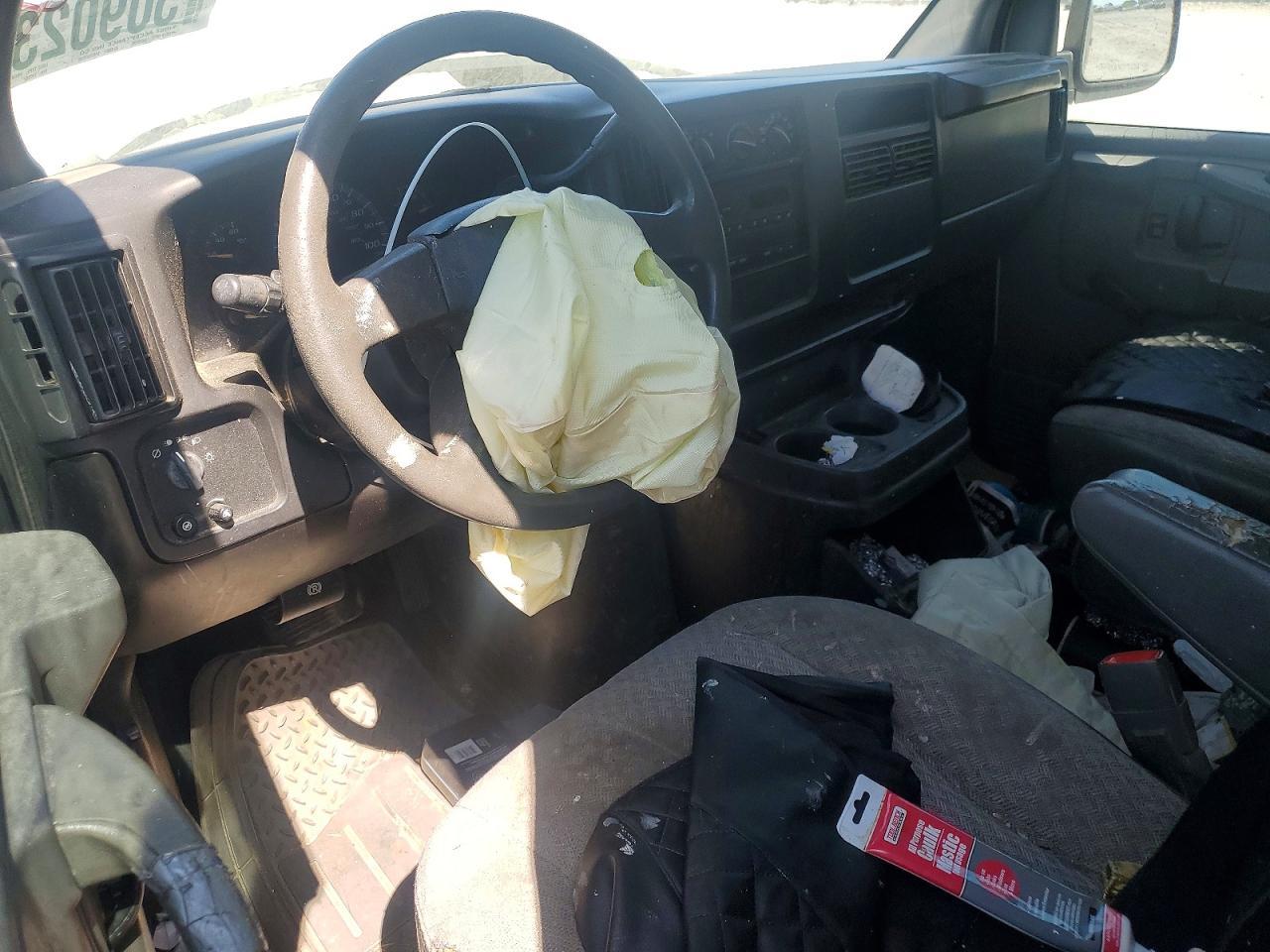 2006 CHEVROLET EXPRESS 2500