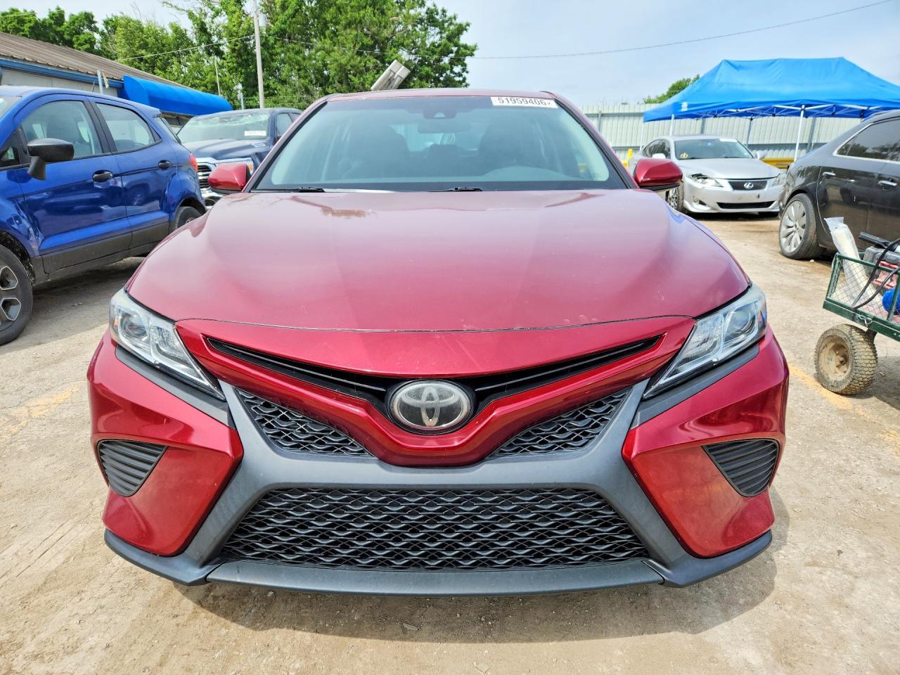 2018 TOYOTA CAMRY