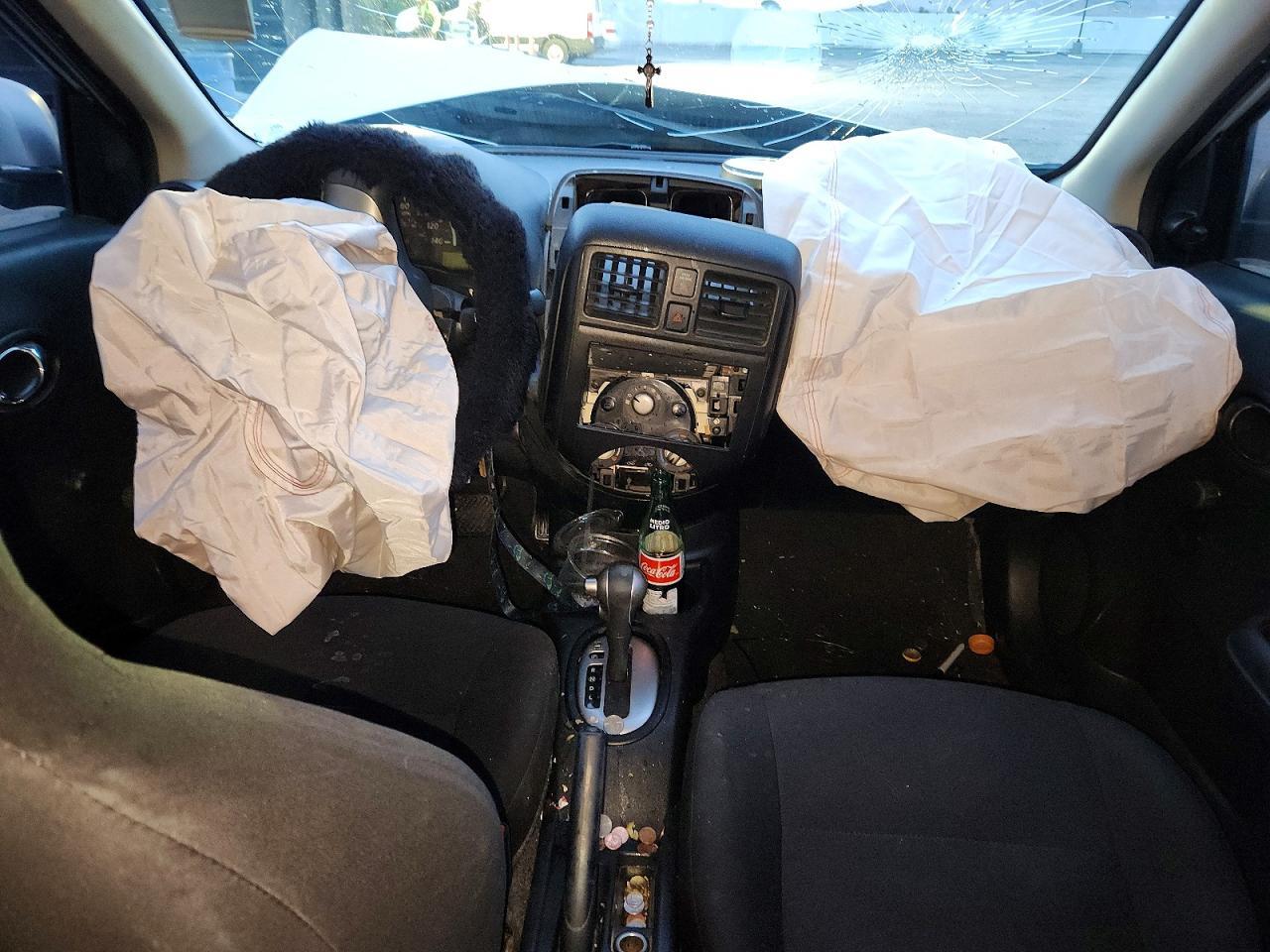 2013 NISSAN VERSA