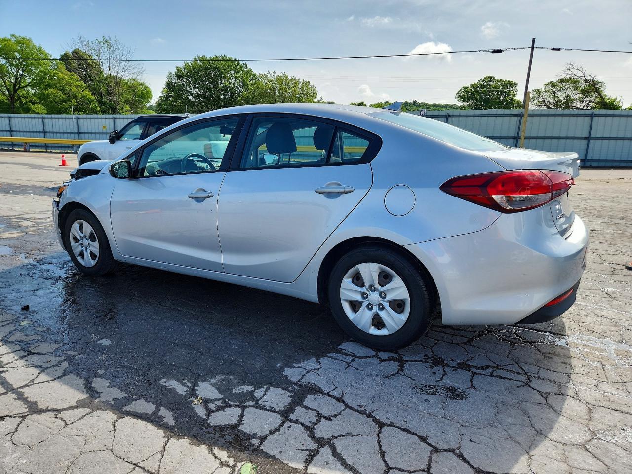 2017 KIA FORTE