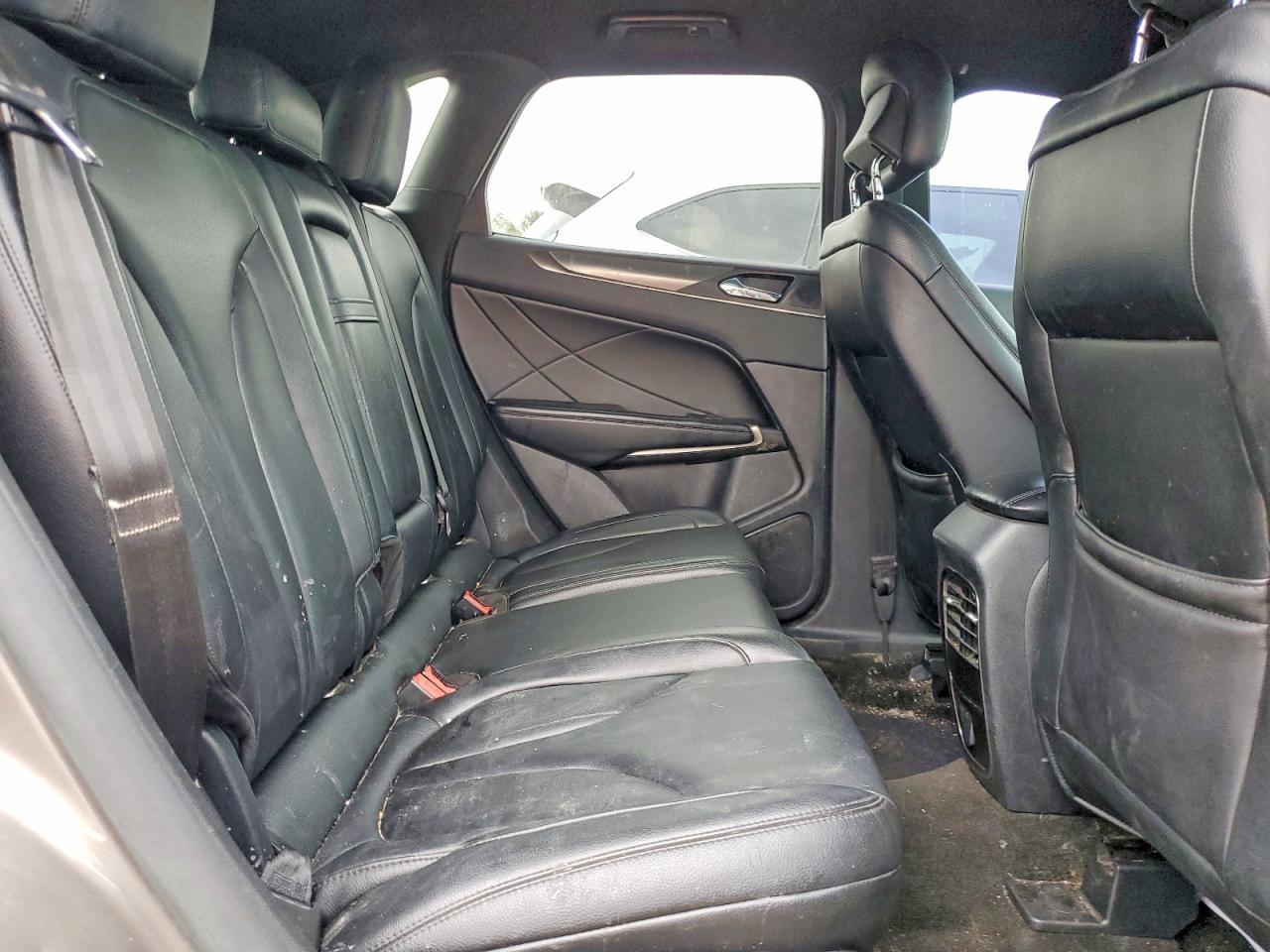 2016 LINCOLN MKC