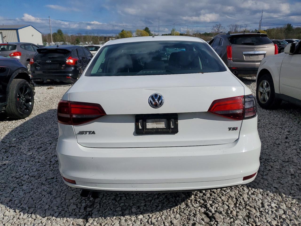 2017 VOLKSWAGEN JETTA