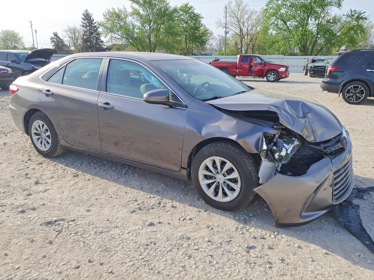 2016 TOYOTA CAMRY