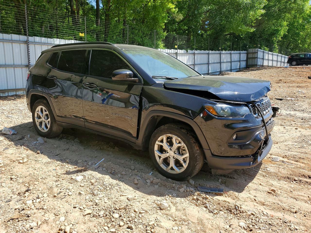 2024 JEEP Compass