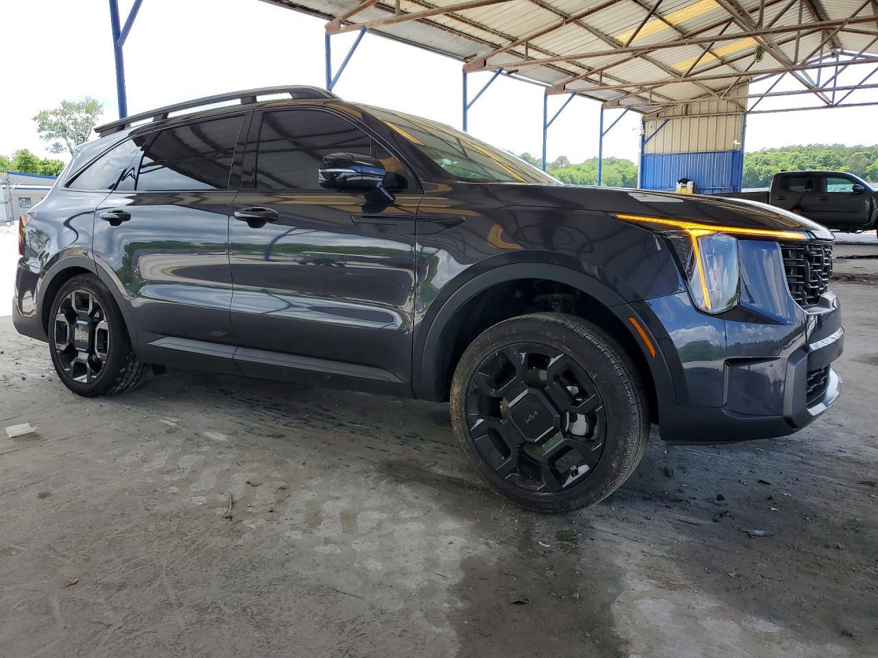 2025 KIA SORENTO