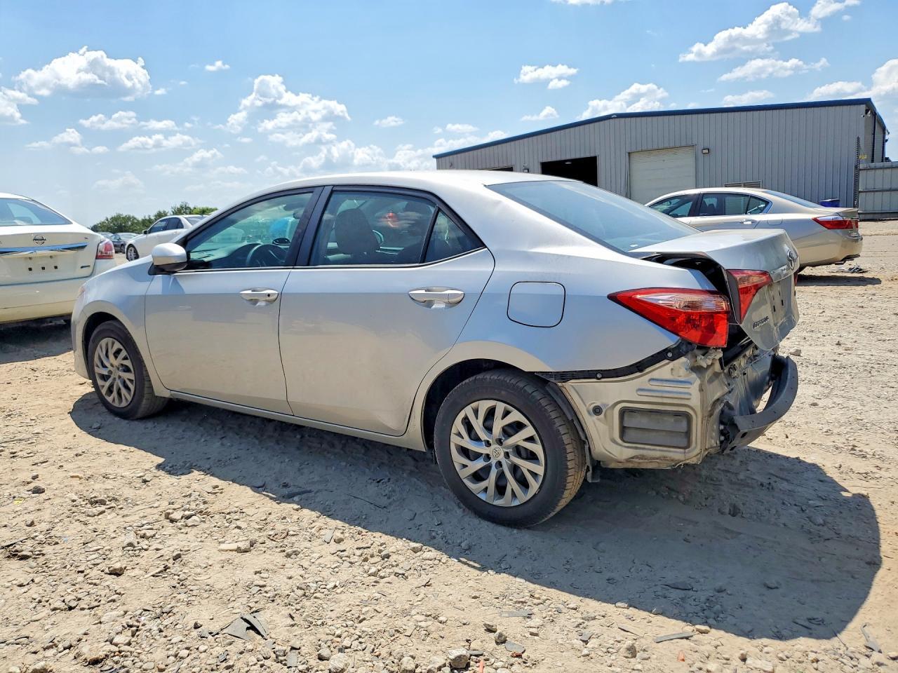2018 TOYOTA COROLLA
