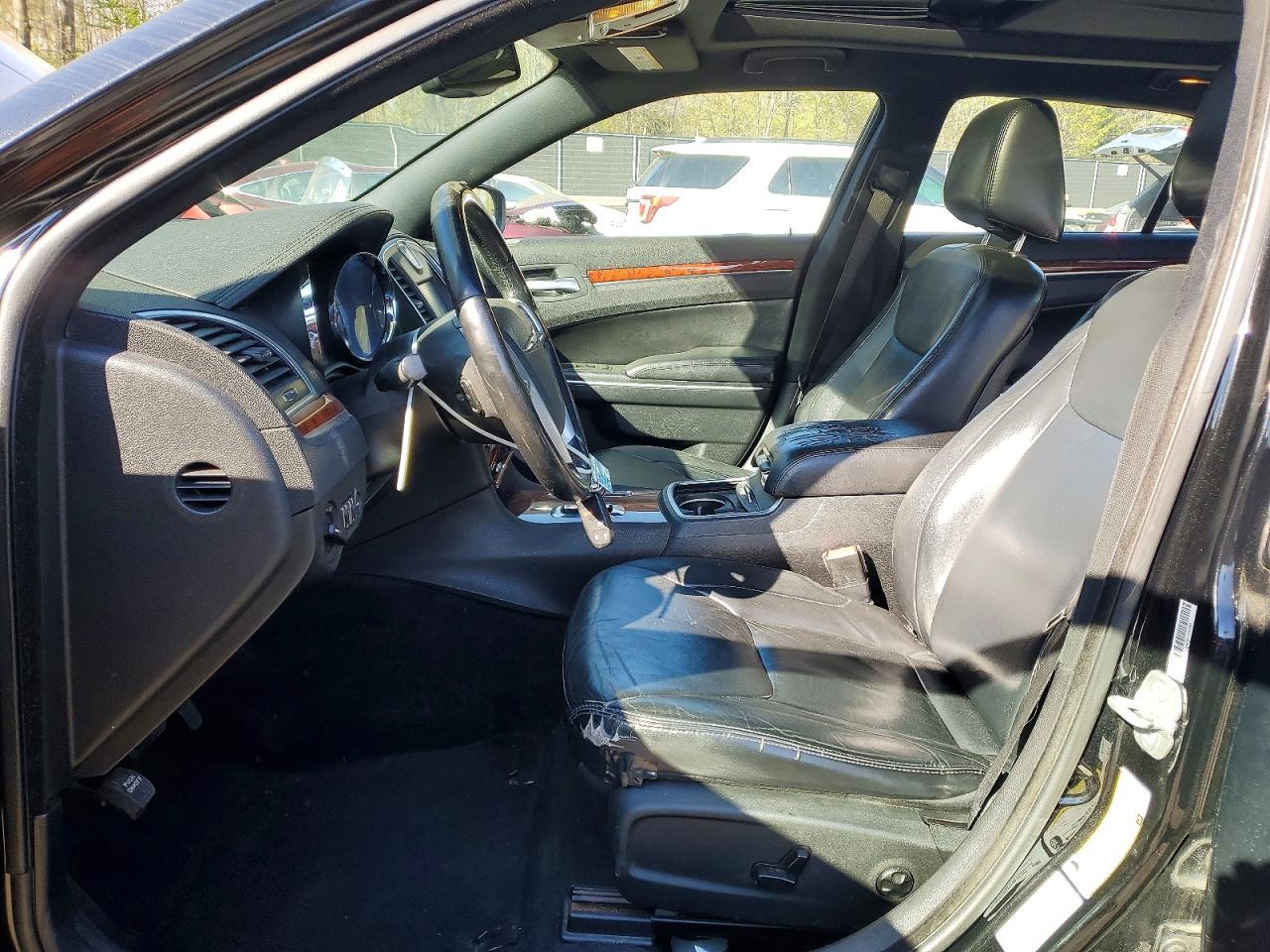 2013 CHRYSLER 300