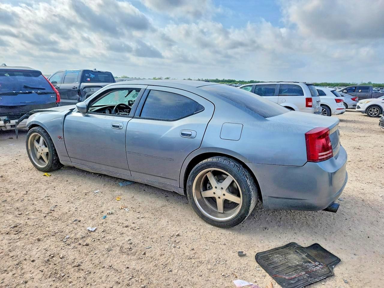 2006 DODGE CHARGER