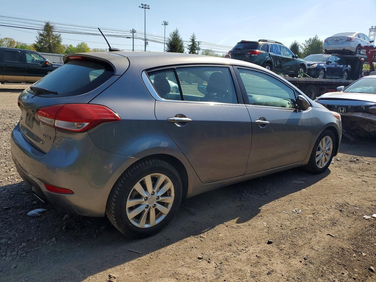 2014 KIA FORTE