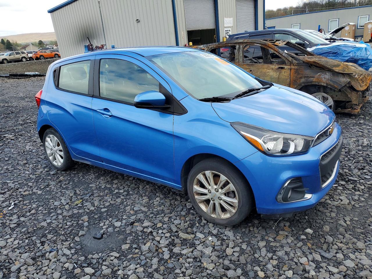 2017 CHEVROLET Spark