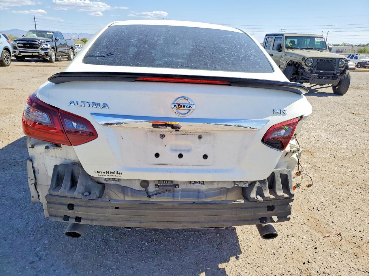 2017 NISSAN ALTIMA