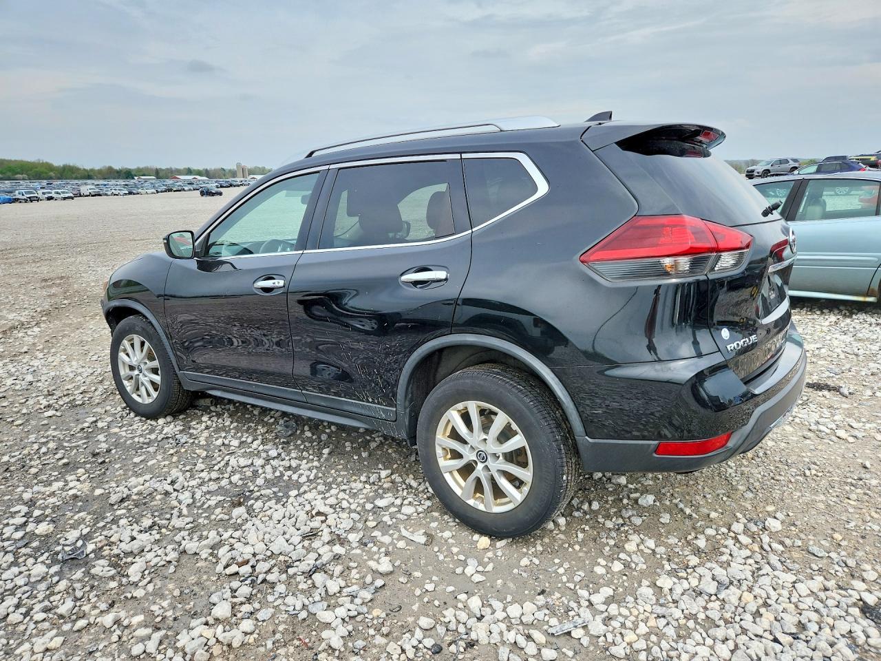 2018 NISSAN ROGUE