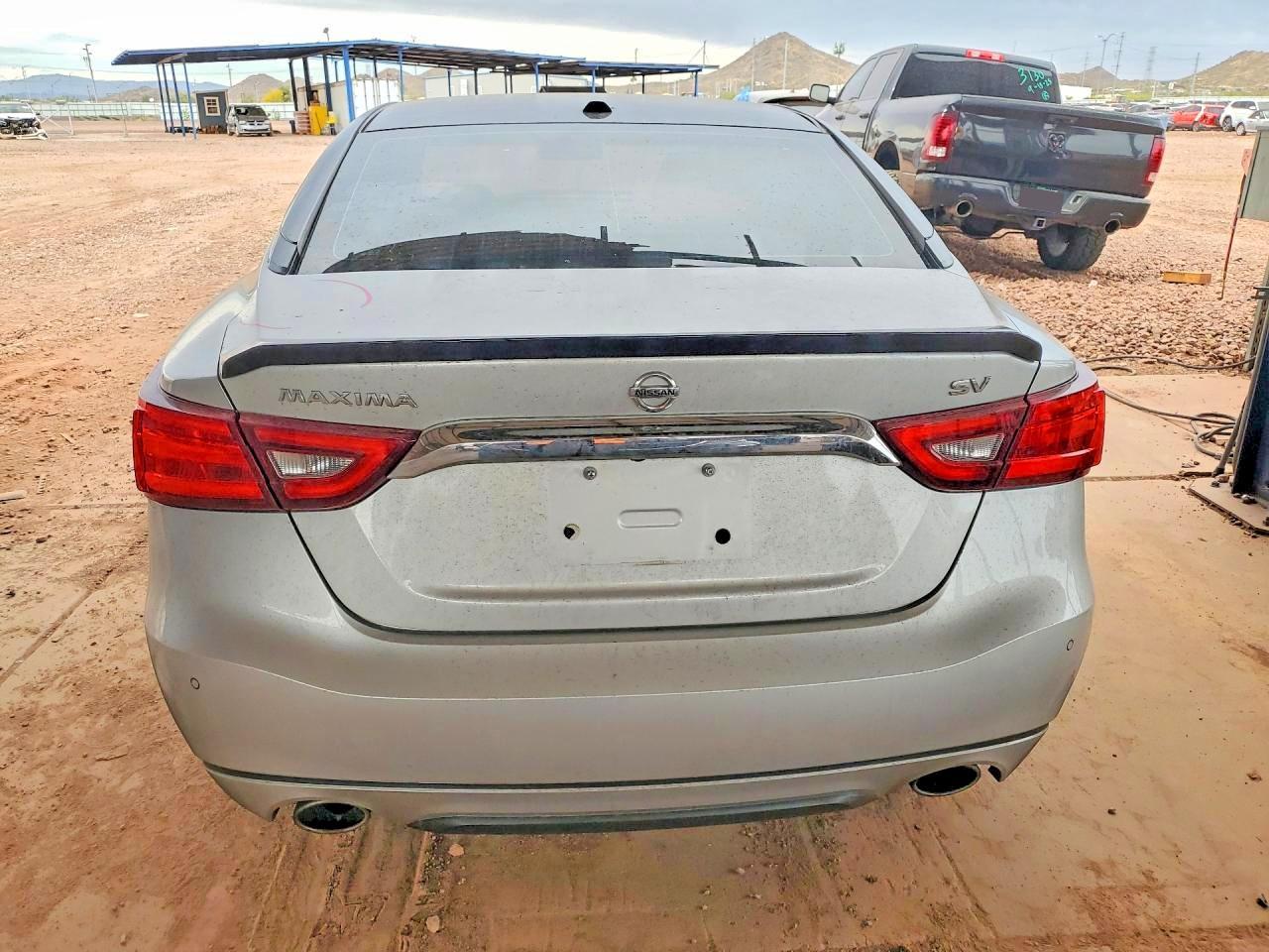 2018 NISSAN Maxima