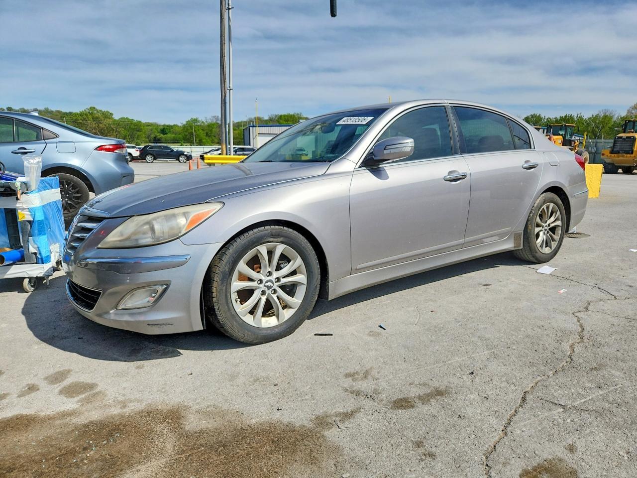 2013 HYUNDAI GENESIS