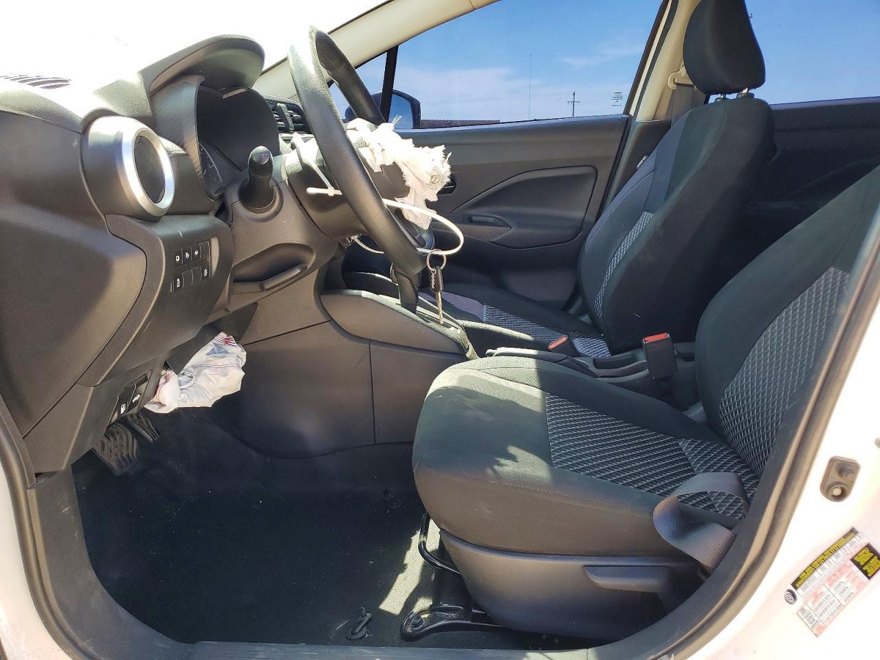 2024 NISSAN VERSA
