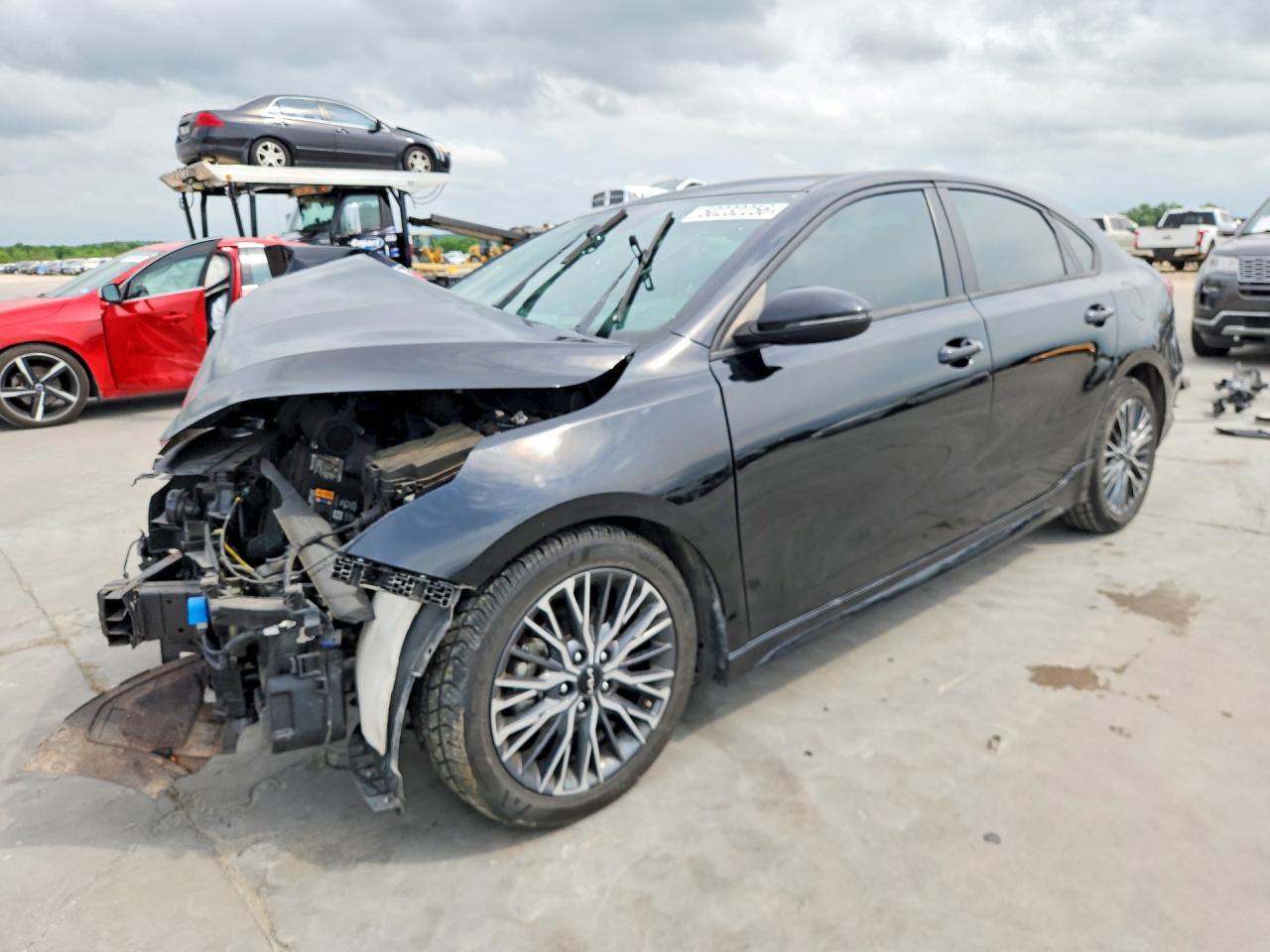 2023 KIA FORTE