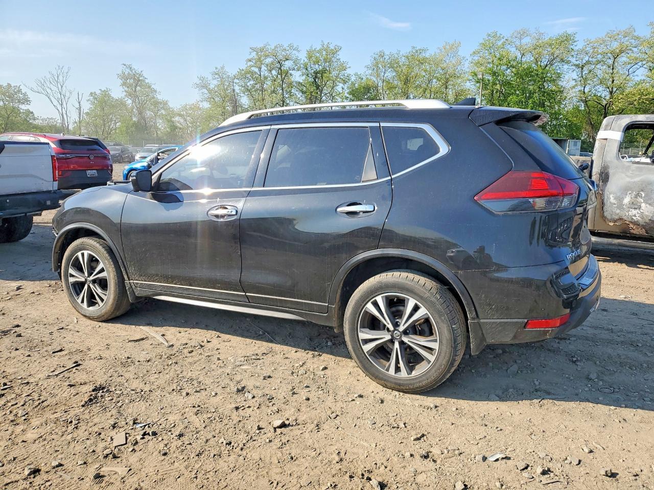 2019 NISSAN ROGUE