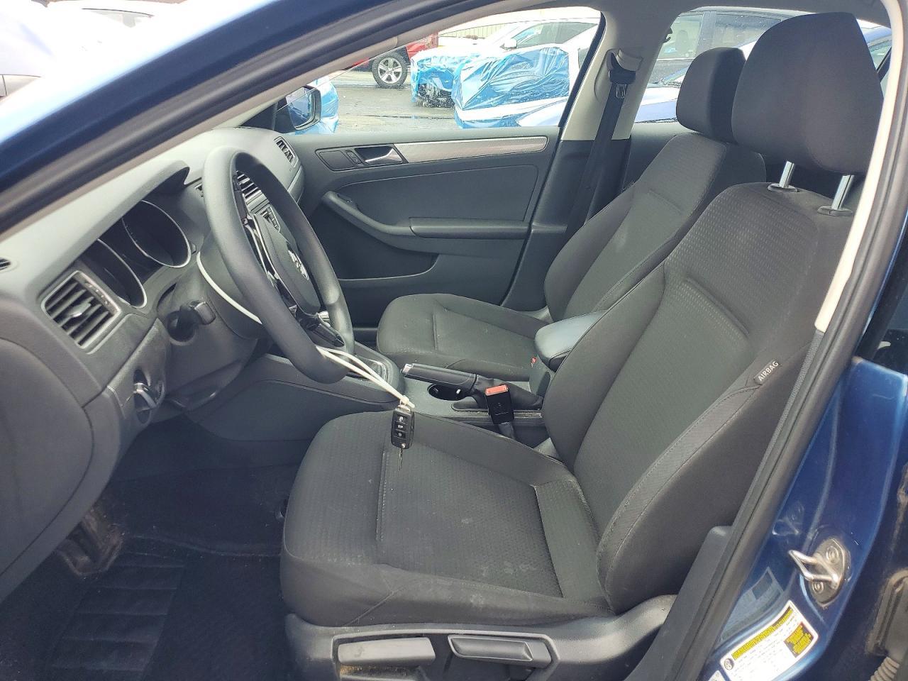 2016 VOLKSWAGEN JETTA