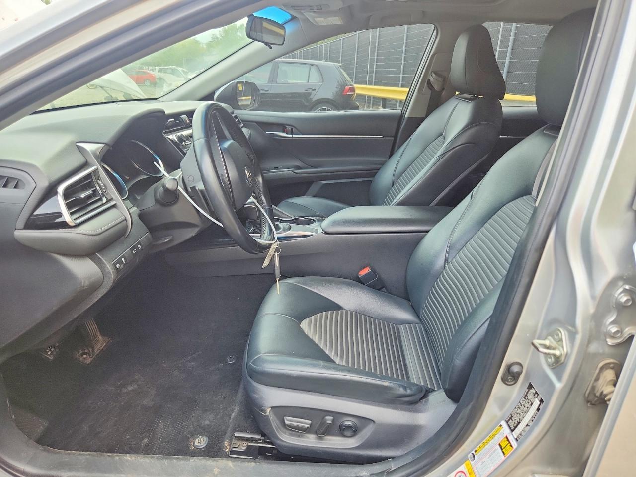 2018 TOYOTA CAMRY