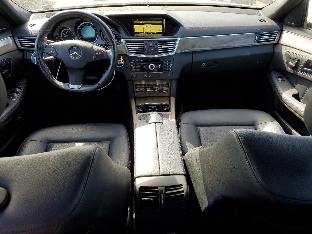 2010 MERCEDES-BENZ E-Class