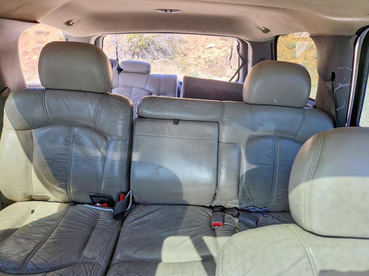 2002 CHEVROLET Tahoe