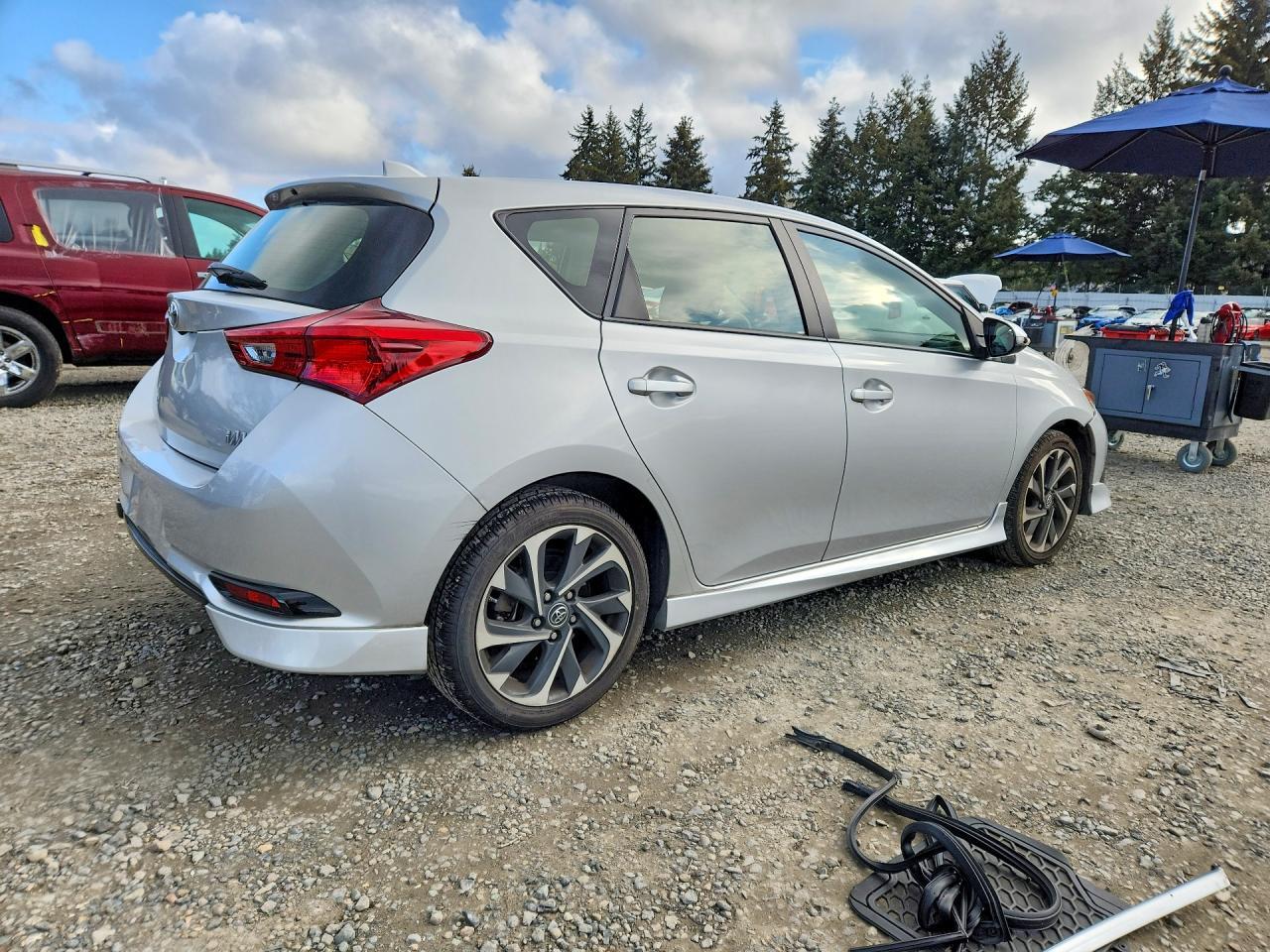 2018 TOYOTA COROLLA