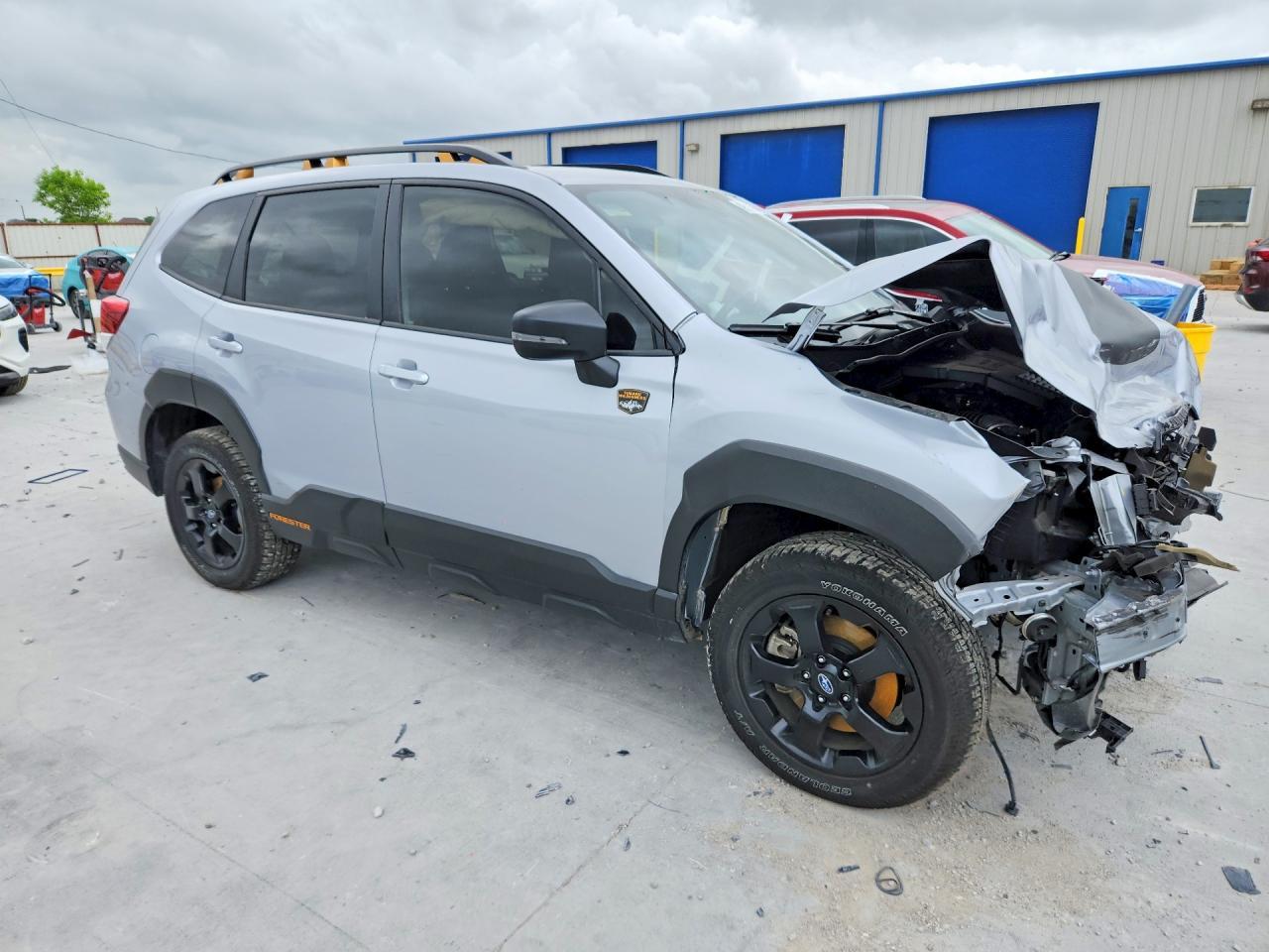 2024 SUBARU FORESTER