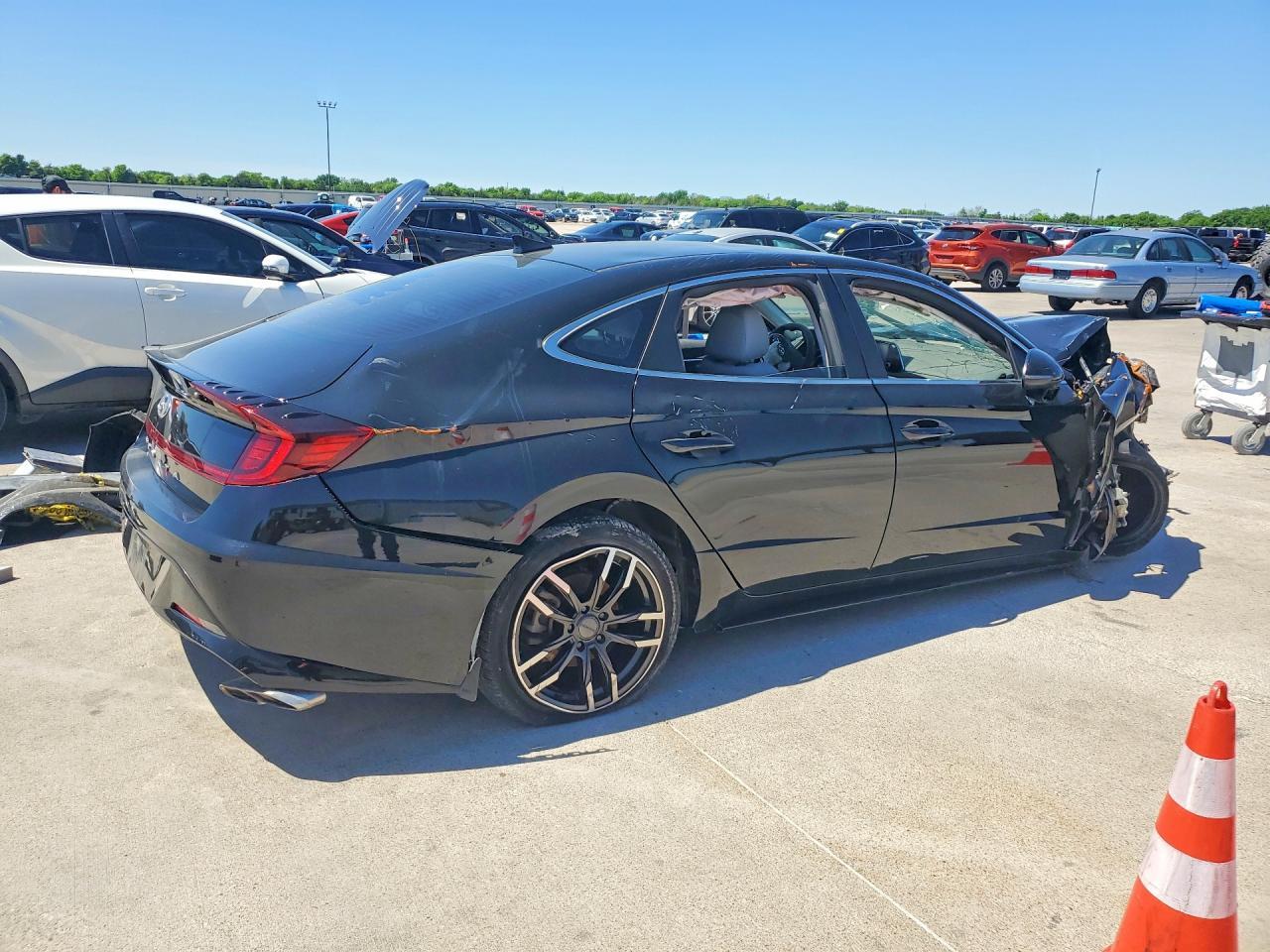 2021 HYUNDAI SONATA