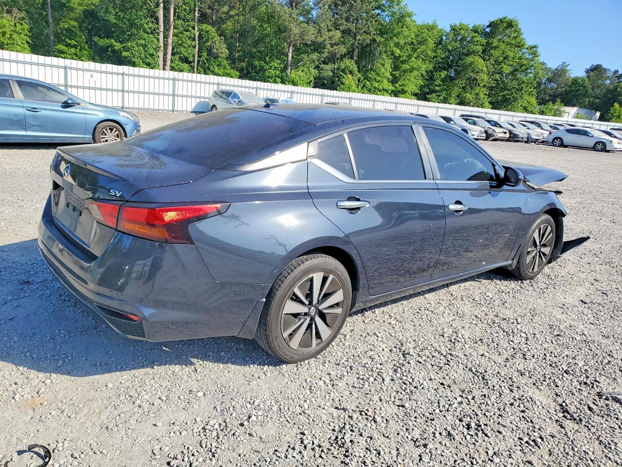 2022 NISSAN ALTIMA