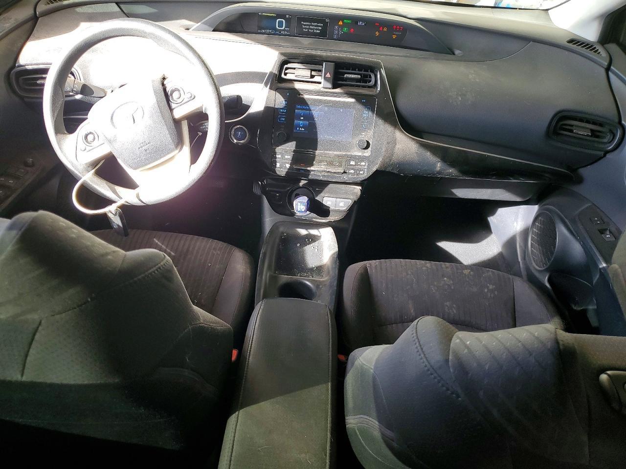 2018 TOYOTA PRIUS