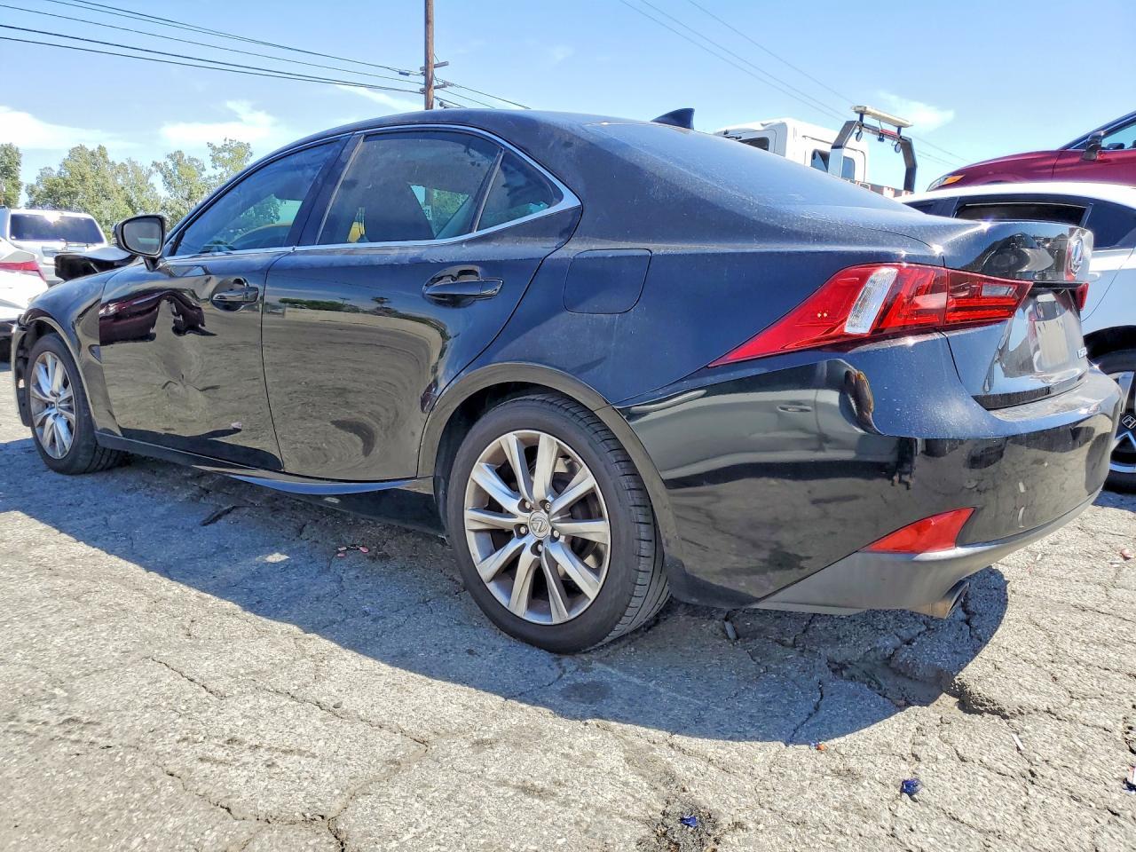 2016 LEXUS IS 200t