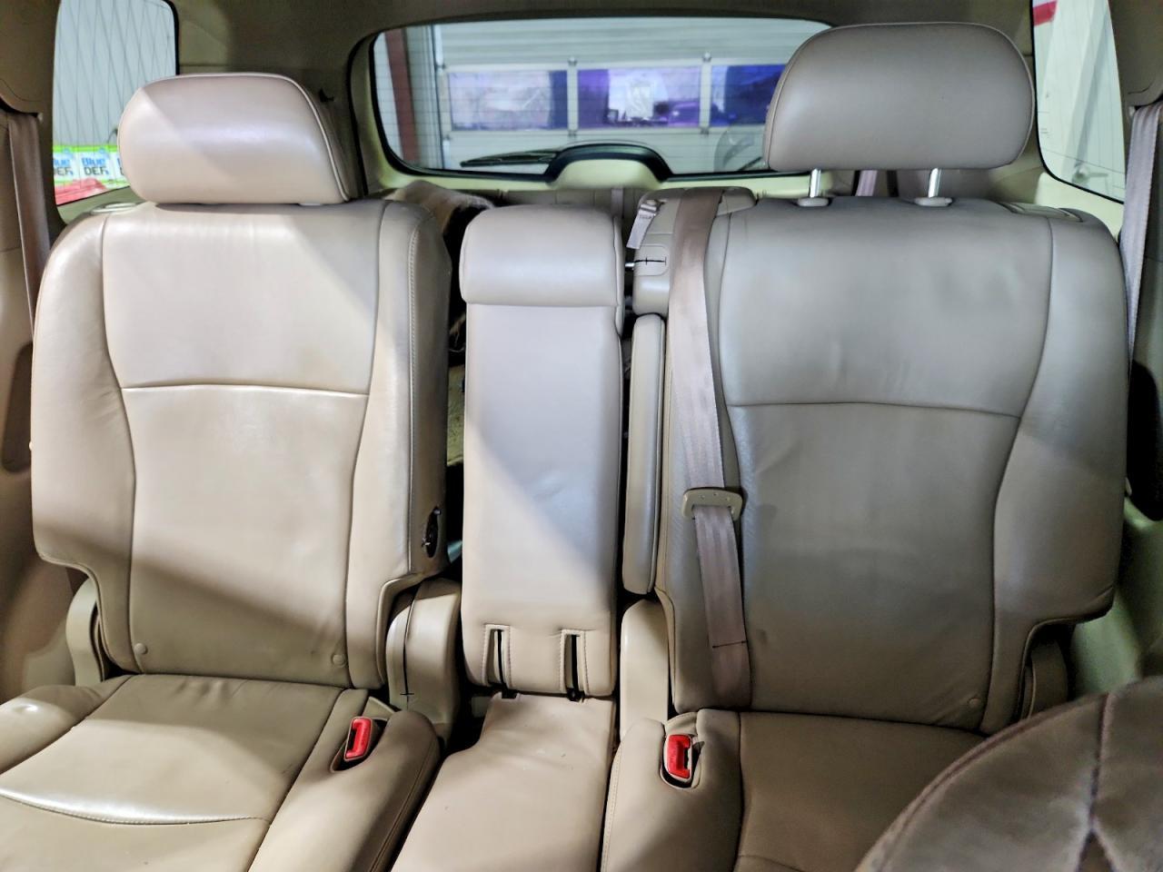 2010 TOYOTA HIGHLANDER
