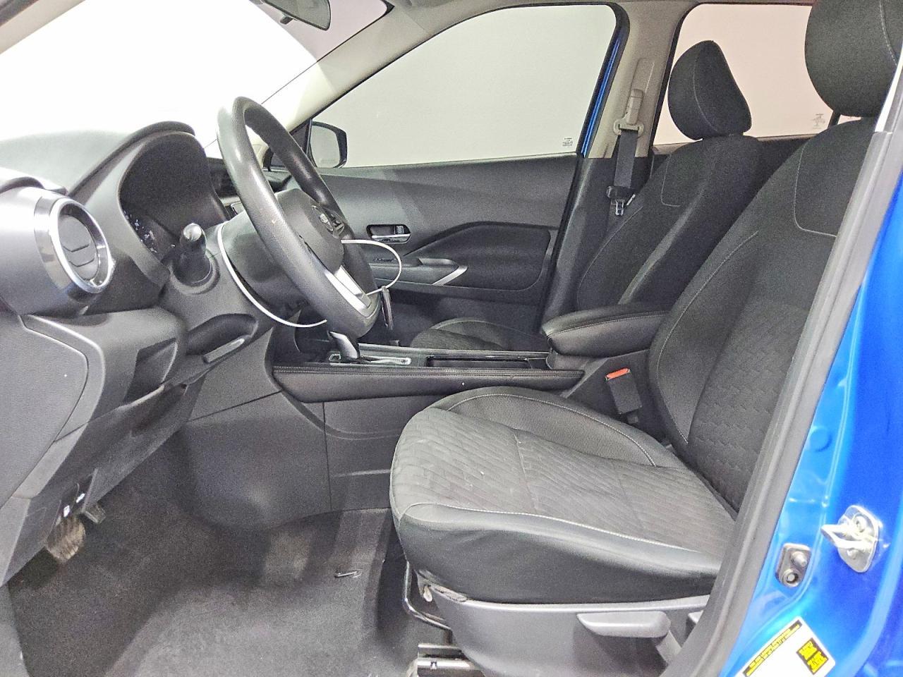 2021 NISSAN KICKS