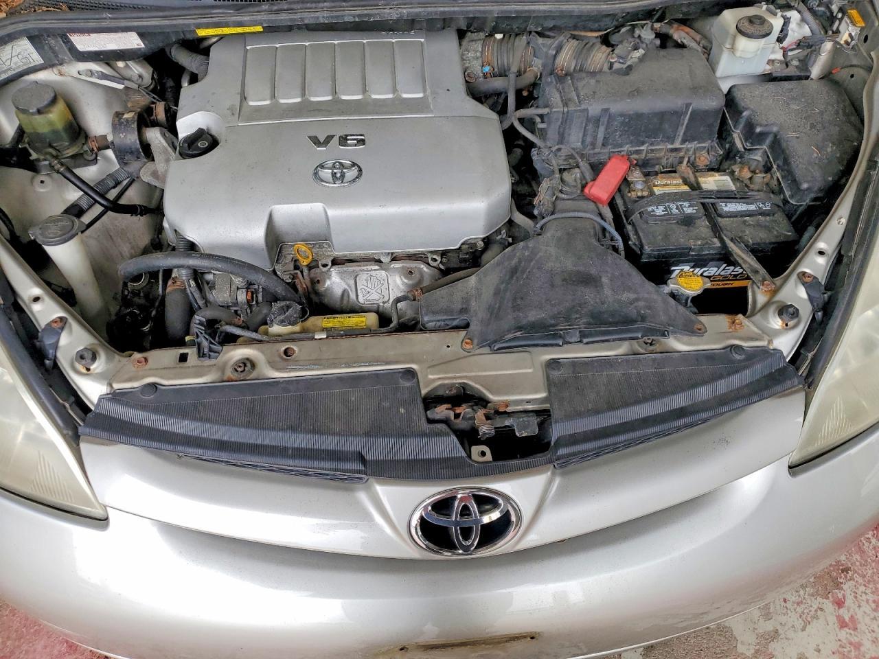 2008 TOYOTA SIENNA